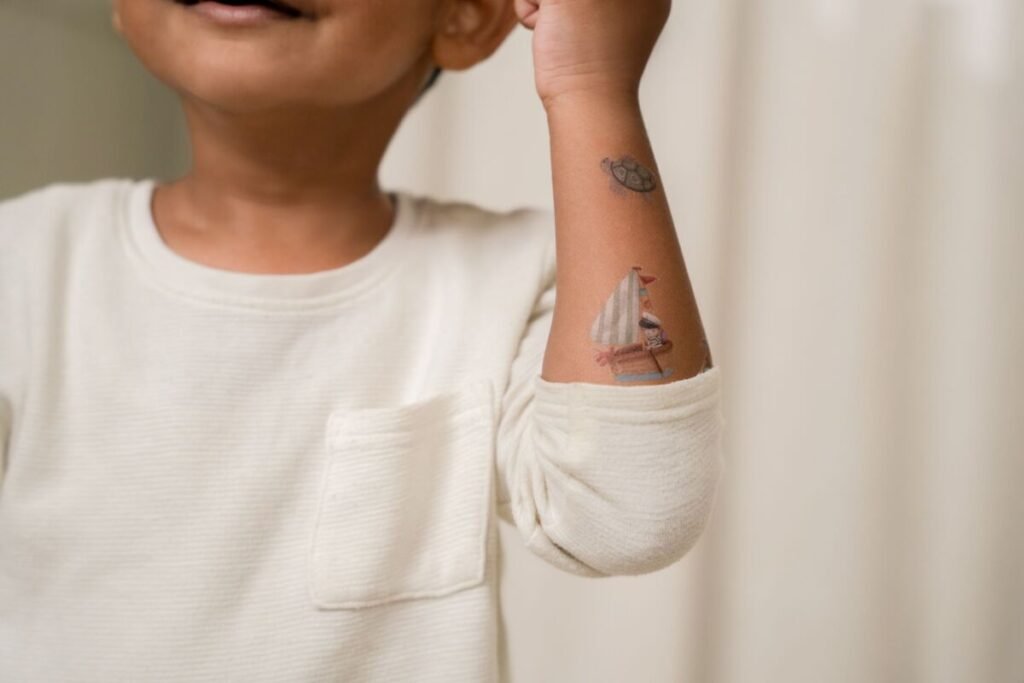Little Dutch laikinos tatuiruotės „Jim & Friends“
