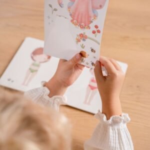 Little Dutch „Dress me up“ knygelė „Rosa & Friends“