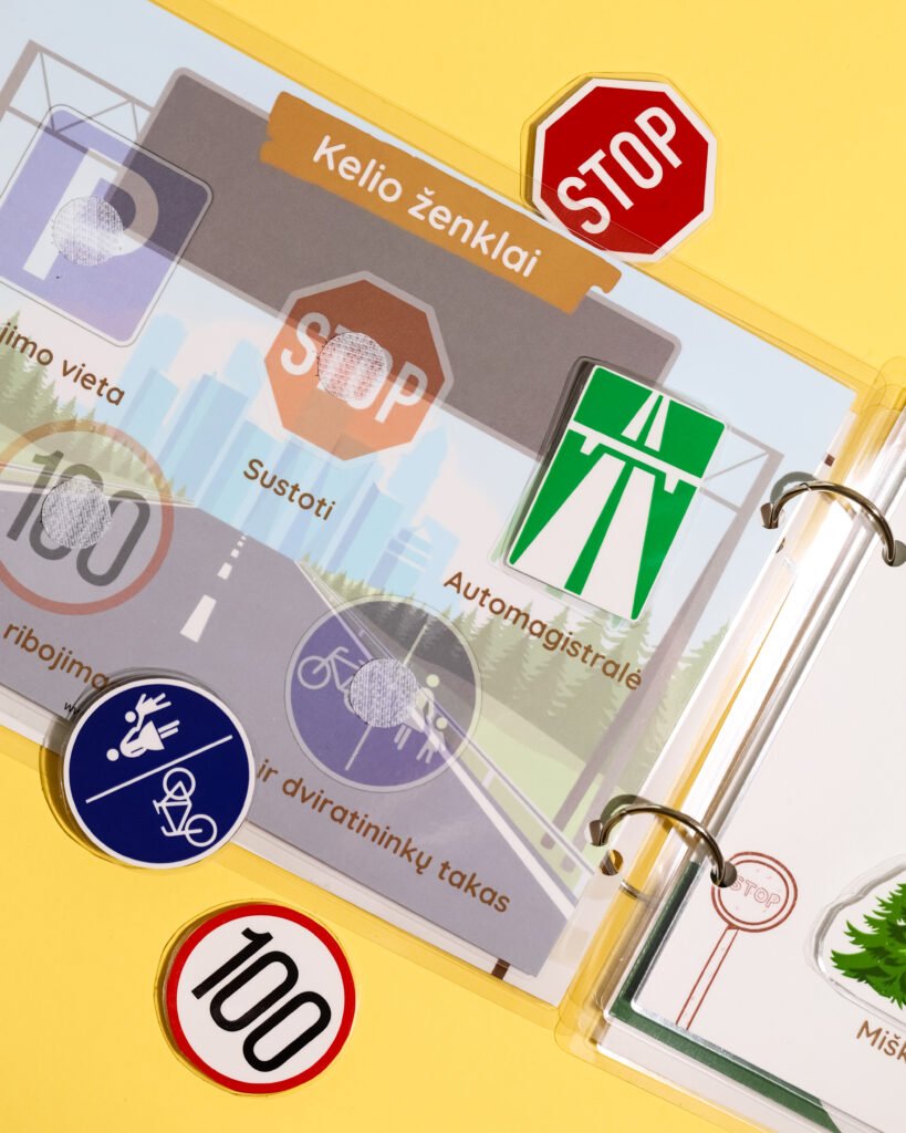 Kelionės automobiliu daugkartinė užimtumo knygelė (2-5 m. vaikams)